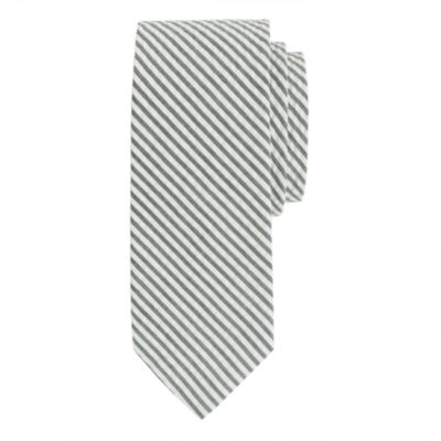 Seersucker tie<BulletPoint></BulletPoint>
