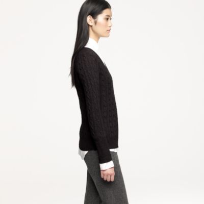 Cambridge cable V-neck sweater
