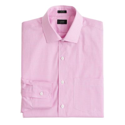 Ludlow spread-collar shirt in plum gingham