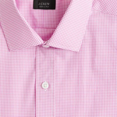Ludlow spread-collar shirt in plum gingham