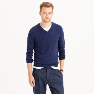 Slim cashmere V-neck sweater