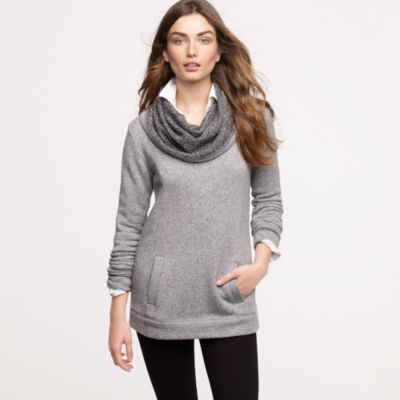 Funnelneck sweatshirt