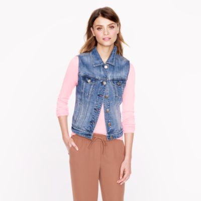 Denim vest in workwear wash