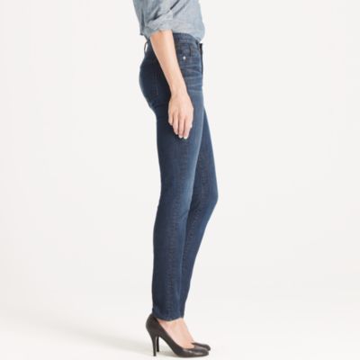 New high-waisted skinny jean in night owl wash