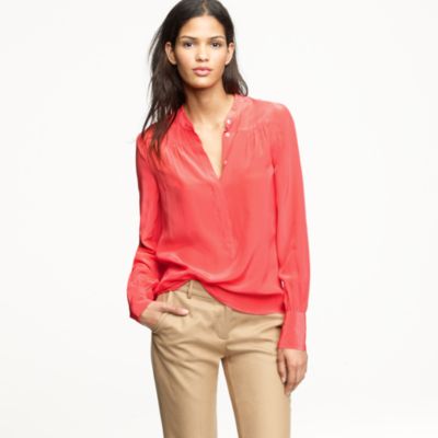 Silk Rhea popover