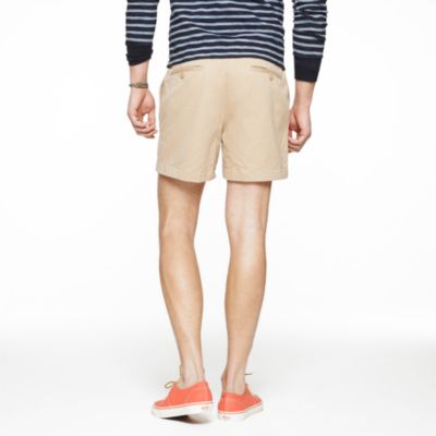 5" essential chino short