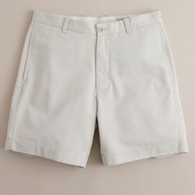 7" essential chino short