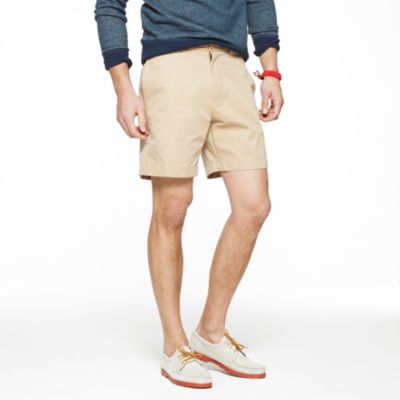 7" essential chino short