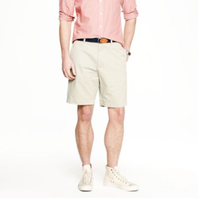 9" essential chino short