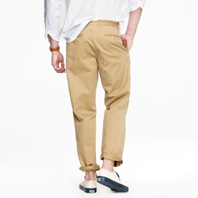 Broken-in chino in relaxed fit