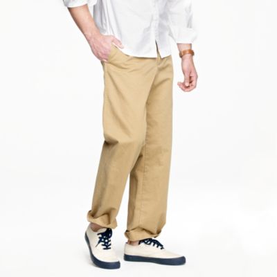 Broken-in chino in relaxed fit
