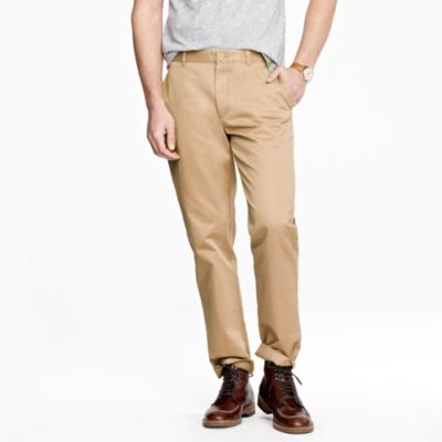 Essential chino in classic fit