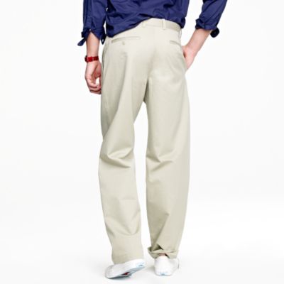 Essential chino in giant fit