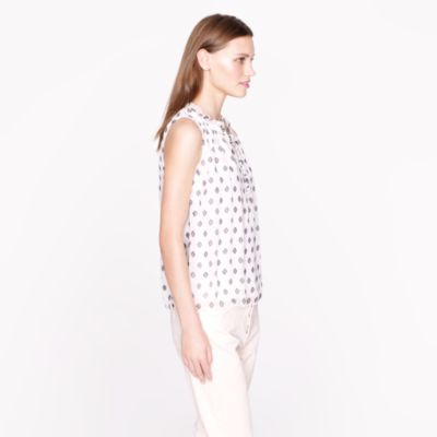 Sera top in traced medallion