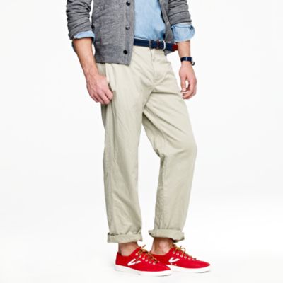Broken-in chino in regular fit