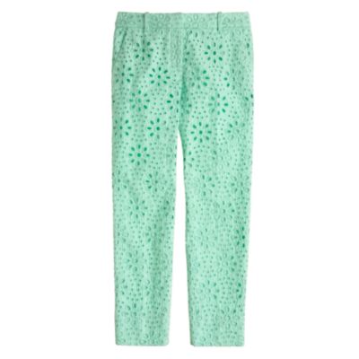 Caf&eacute; capri in pinwheel eyelet
