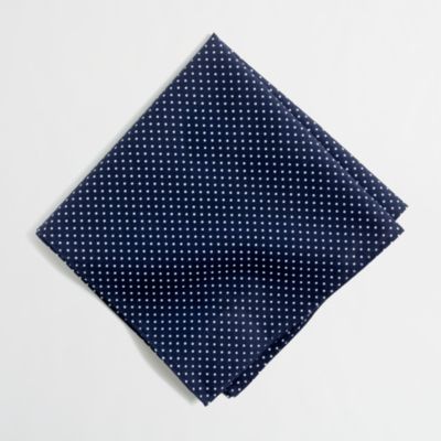 Factory dot pocket square