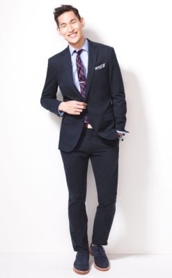 Ludlow suit jacket with center vent in Italian chino