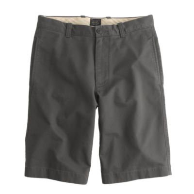 11" broken-in chino short