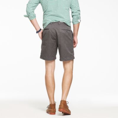 7" broken-in chino short