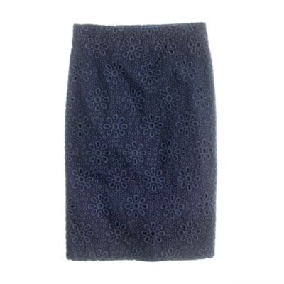 No. 2 pencil skirt in pinwheel eyelet