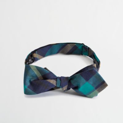 Factory plaid bow tie