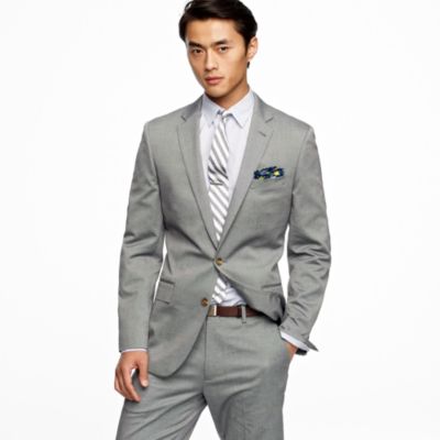 Ludlow two-button suit jacket with double-vented back in oxford cloth