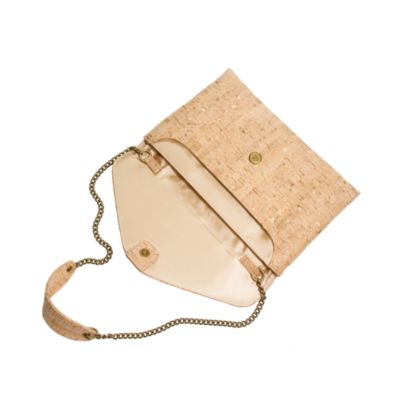 Invitation clutch in cork
