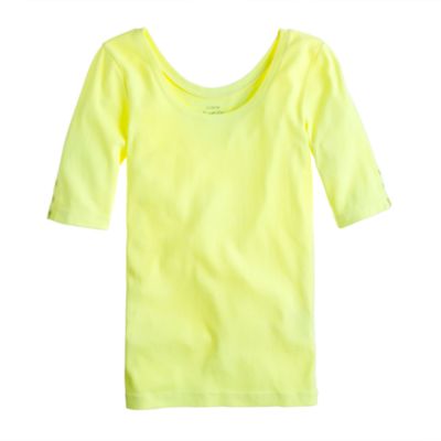 Perfect-fit ballet button tee
