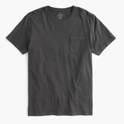 Broken-in pocket tee