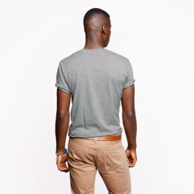 Broken-in pocket tee