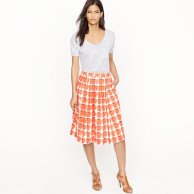 Petite pleated jardin skirt in delicious apple
