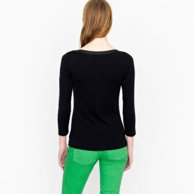 Perfect-fit tape boatneck tee