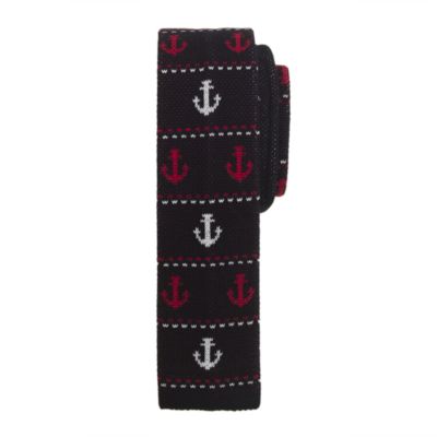 Anonymous Ism tie