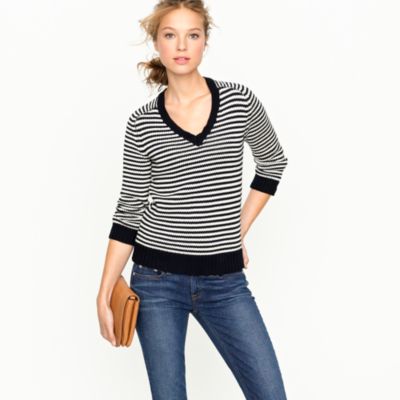 Cotton V-neck sweater in stripe