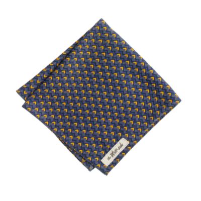 The Hill-side&reg; 3-D chevron pocket square<BulletPoint></BulletPoint>