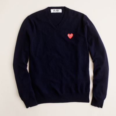 PLAY Comme des Gar�ons&reg; V-neck sweater