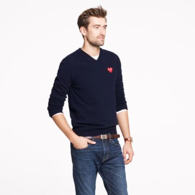 PLAY Comme des Gar�ons&reg; V-neck sweater