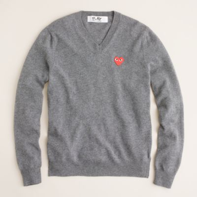 PLAY Comme des Gar�ons&reg; V-neck sweater