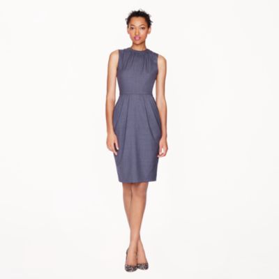Keyhole dress in Super 120s