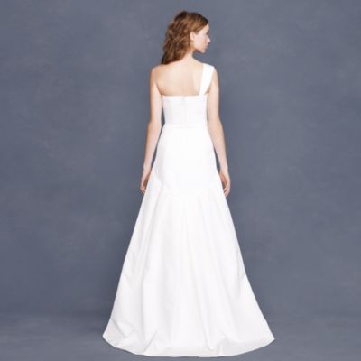 Alessa gown