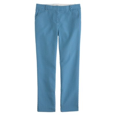 Caf&eacute; capri in polka-dot jacquard