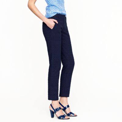 Caf&eacute; capri in domino eyelet