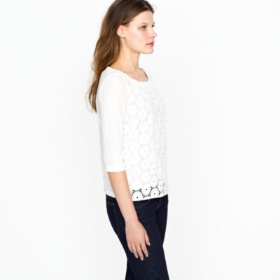 Ring-around eyelet top