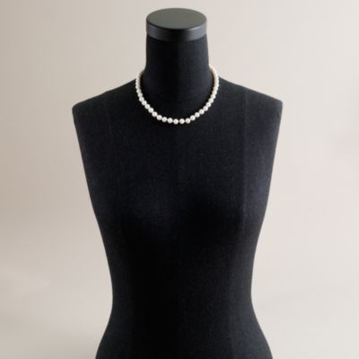 Collection hand-knotted pearl necklace