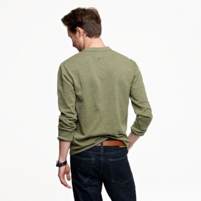 Wallace & Barnes 16/20s heavyweight henley in slim fit