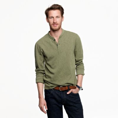 Wallace & Barnes 16/20s heavyweight henley in slim fit