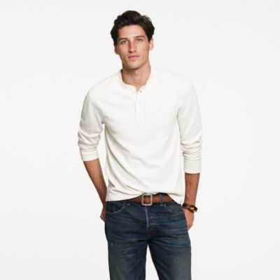 Wallace & Barnes 16/20s heavyweight henley in slim fit