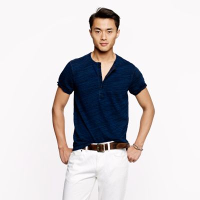 Indigo short-sleeve henley