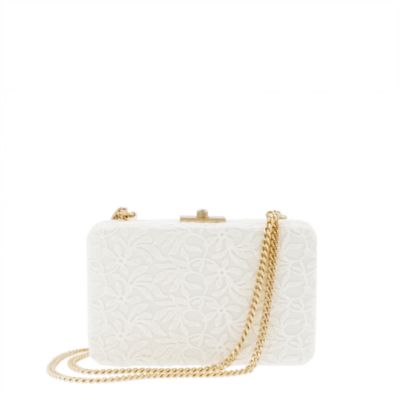 Daisylace minaudi&egrave;re